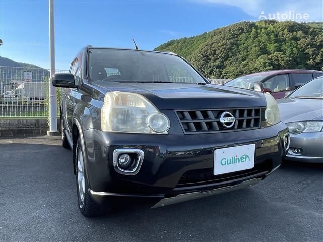 Nissan X-TRAIL crossover