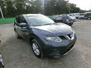 crossover Nissan X-TRAIL