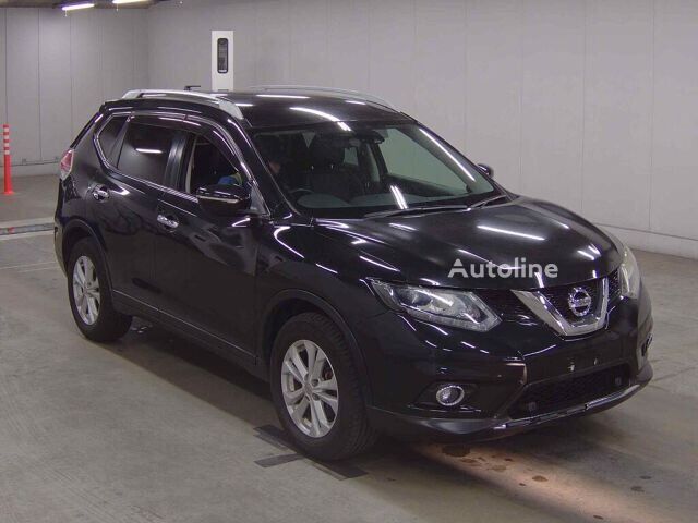 crossover Nissan X-TRAIL