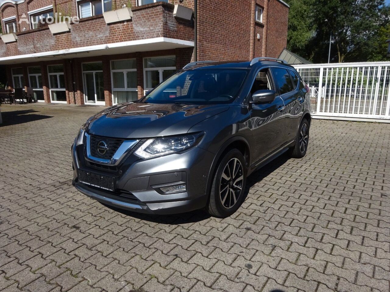 CUV Nissan X-Trail