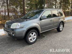 crossover Nissan X-trail