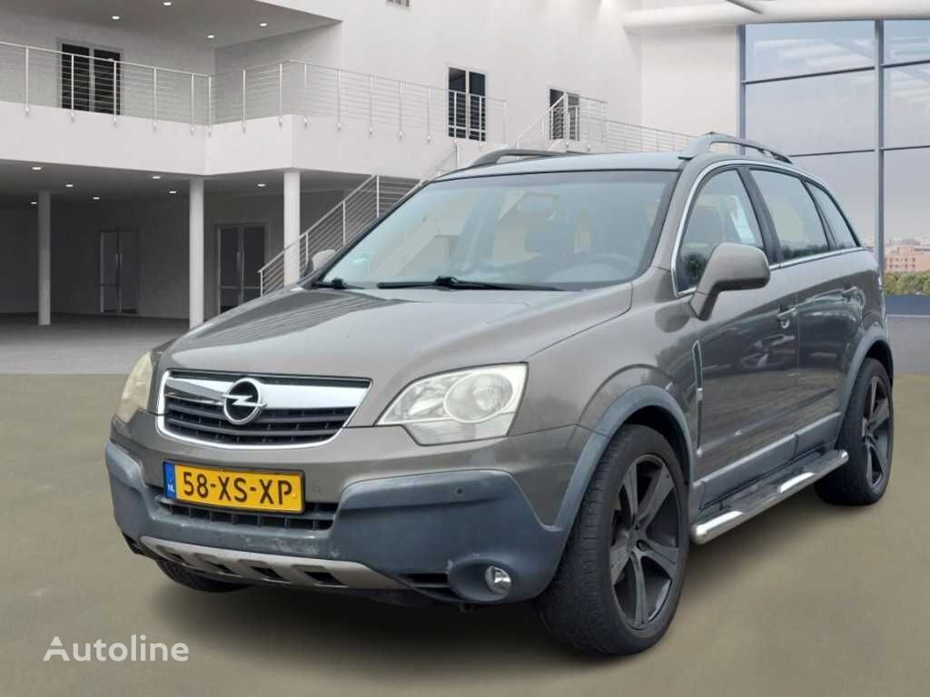 кроссовер Opel Antara