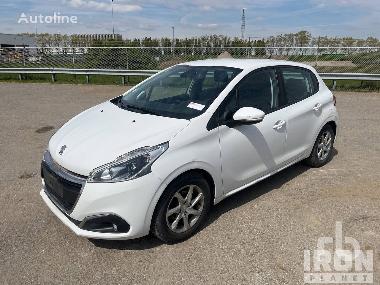 Peugeot 208 crossover