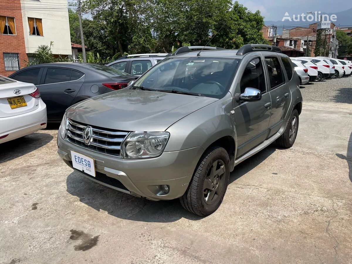 кроссовер Renault Duster