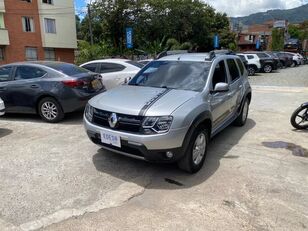 سيارة كروس أوفر Renault Duster