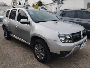 Renault Duster crossover