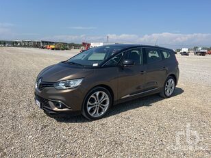 Renault GRAND SCENIC クロスオーバー