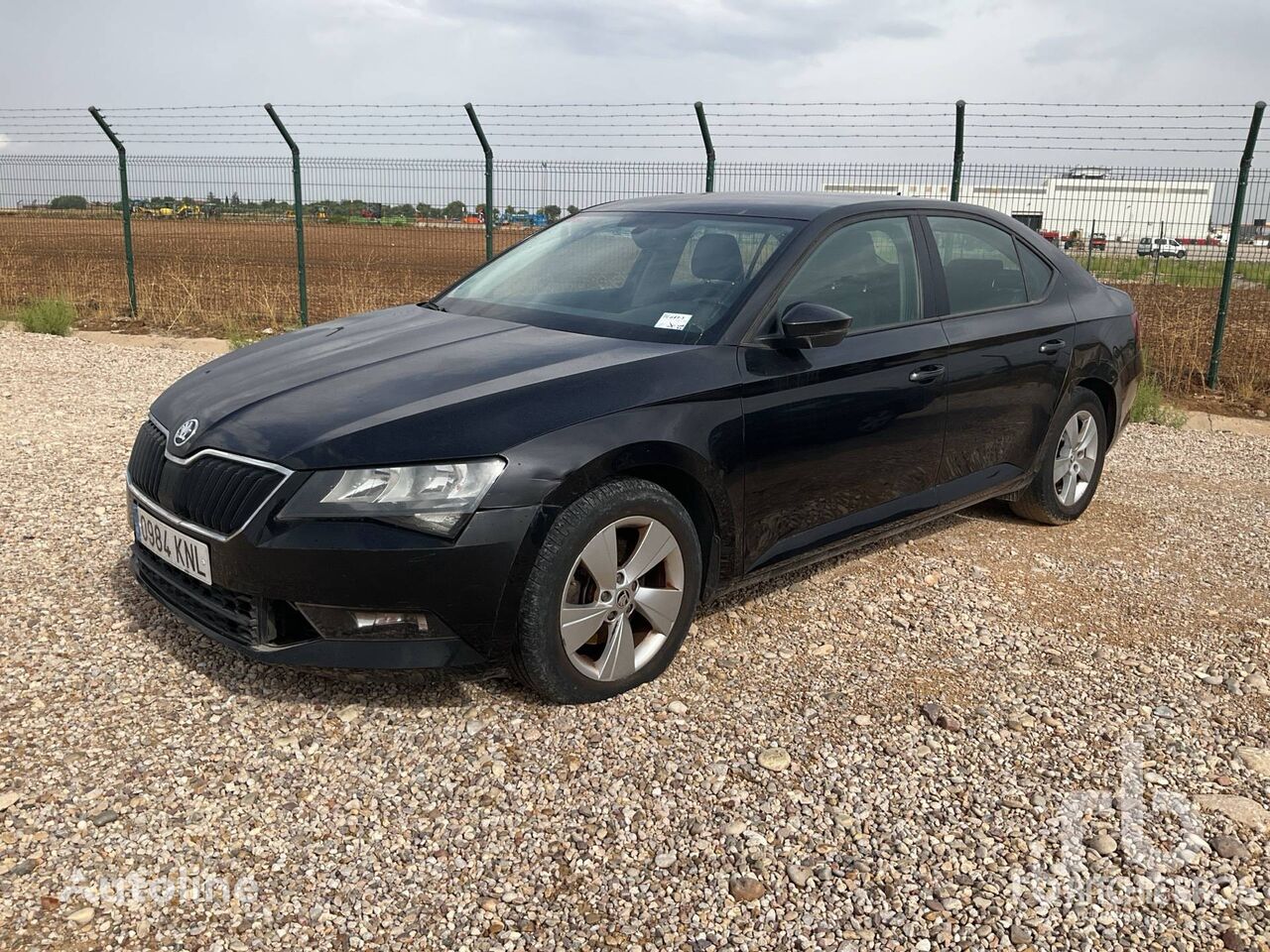 krosoveris SKODA SUPERB 2.0D