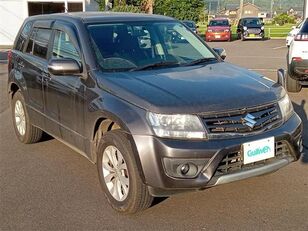 سيارة كروس أوفر Suzuki ESCUDO