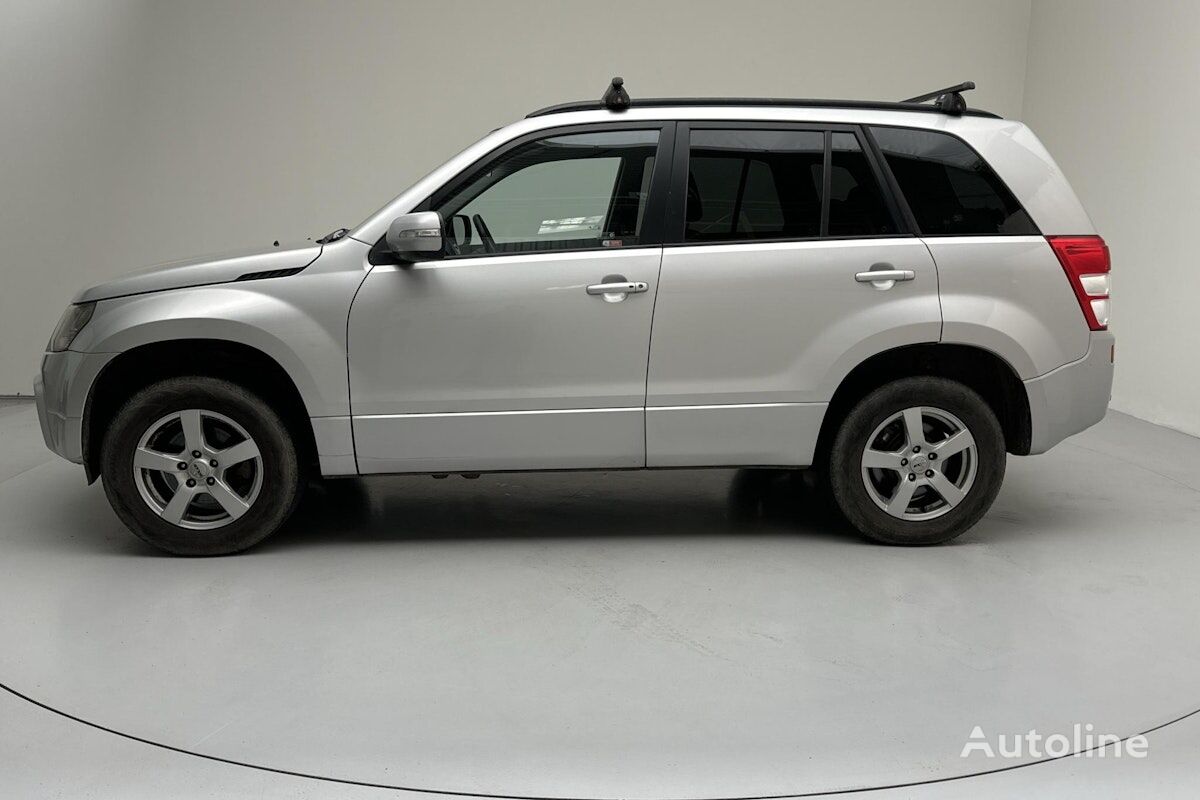 кроссовер Suzuki Grand Vitara