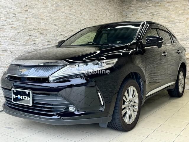 кроссовер Toyota HARRIER