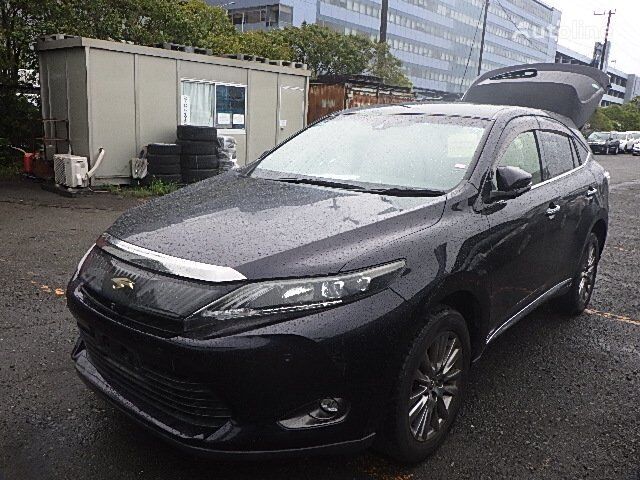 crossover Toyota HARRIER