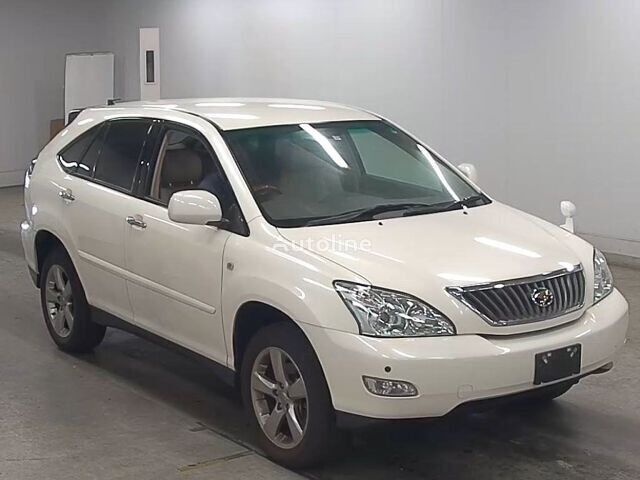 سيارة كروس أوفر Toyota HARRIER