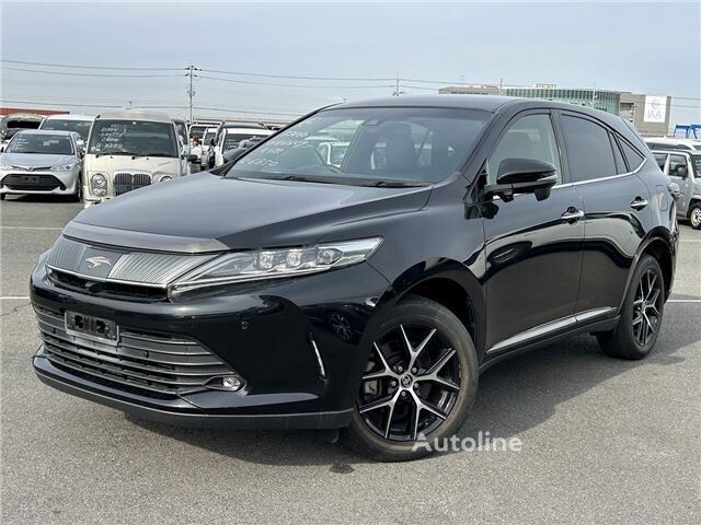 Toyota HARRIER crossover