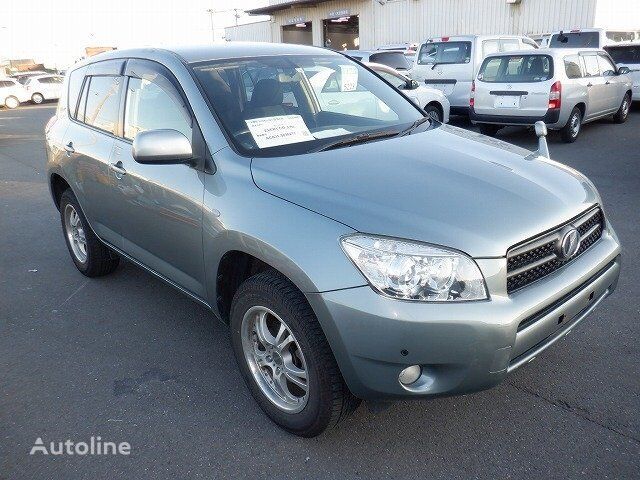 krosoveris Toyota RAV4