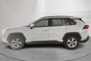 سيارة كروس أوفر Toyota RAV4