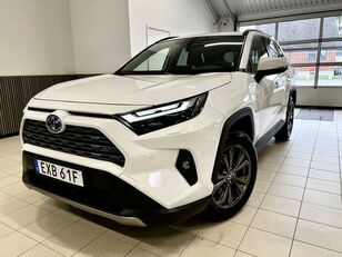 кроссовер Toyota Rav4