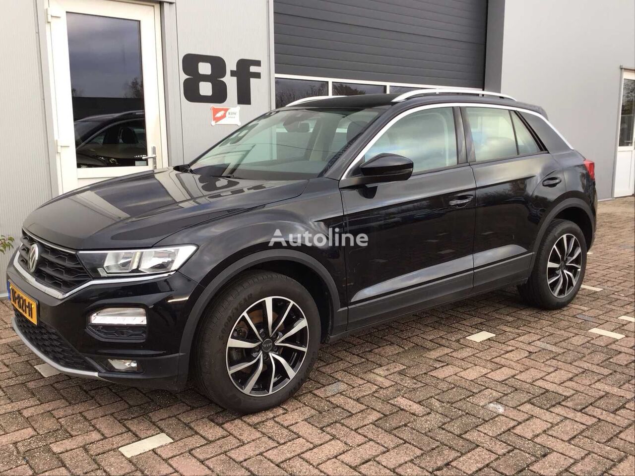 Volkswagen T-Roc crossover