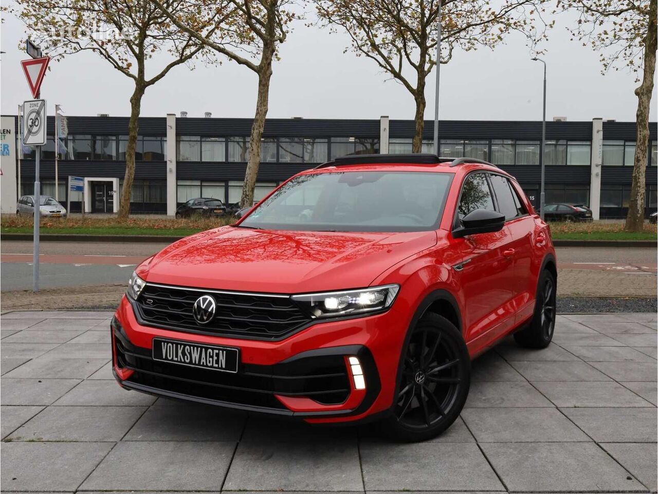 Volkswagen T-Roc R Crossover