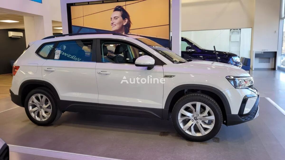 Volkswagen Taos Crossover