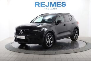 кроссовер Volvo XC40