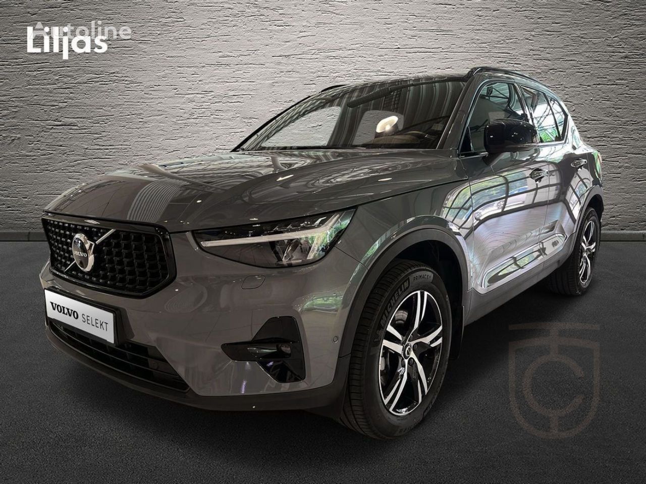 crossover Volvo XC40