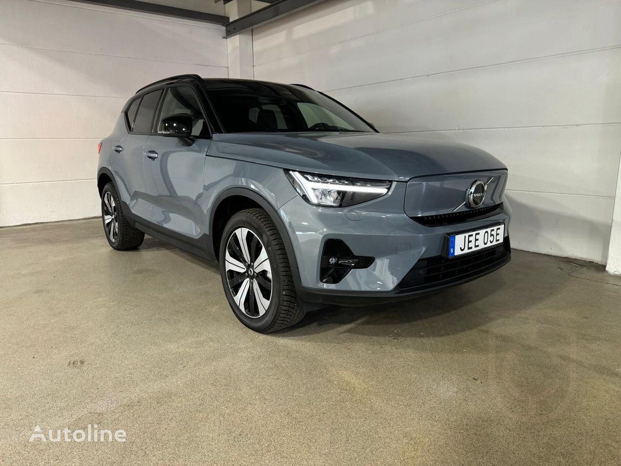 нови кросоувер Volvo XC40