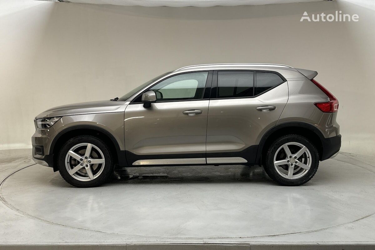 크로스오버 Volvo XC40