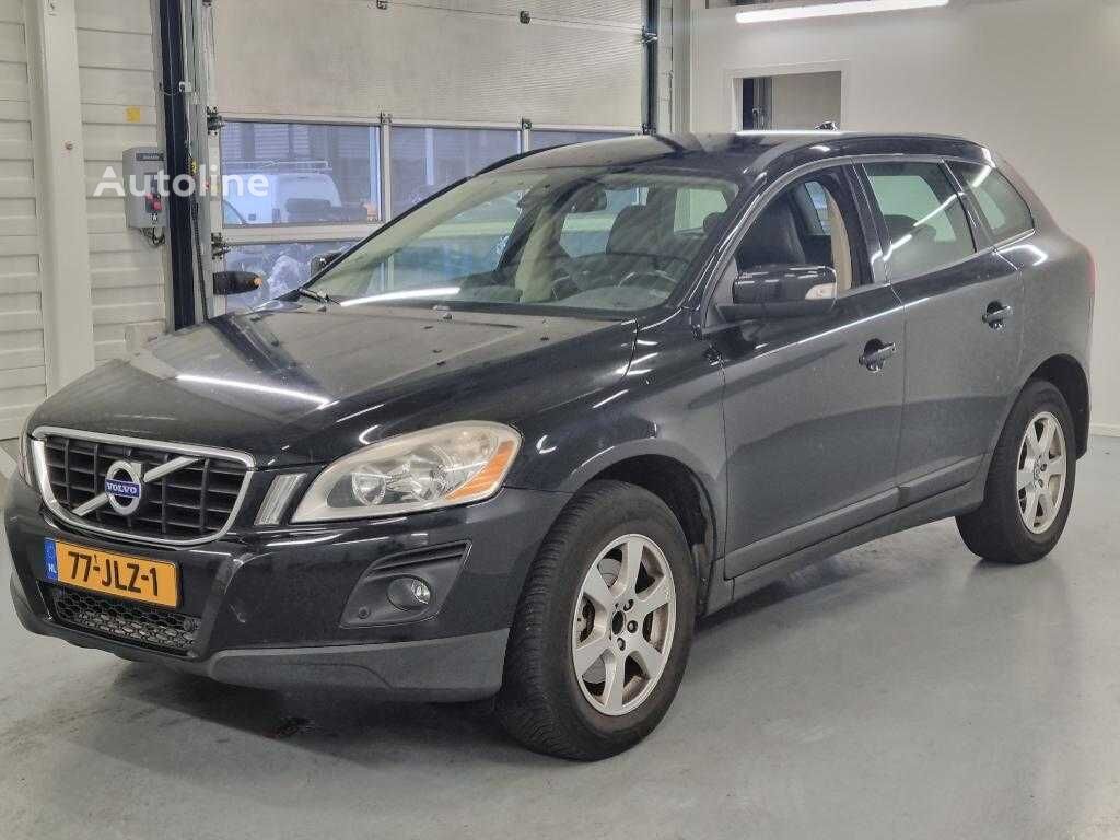 crossover Volvo XC60