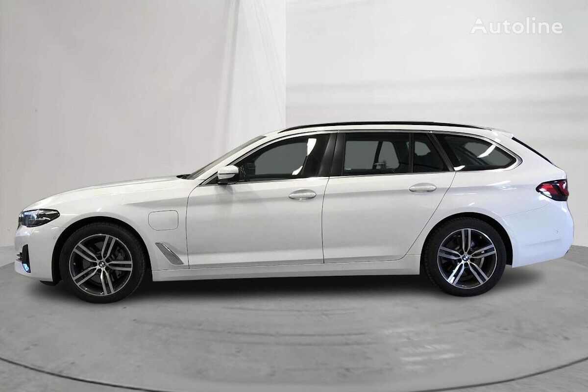 سيارة عائلية BMW 5-serien