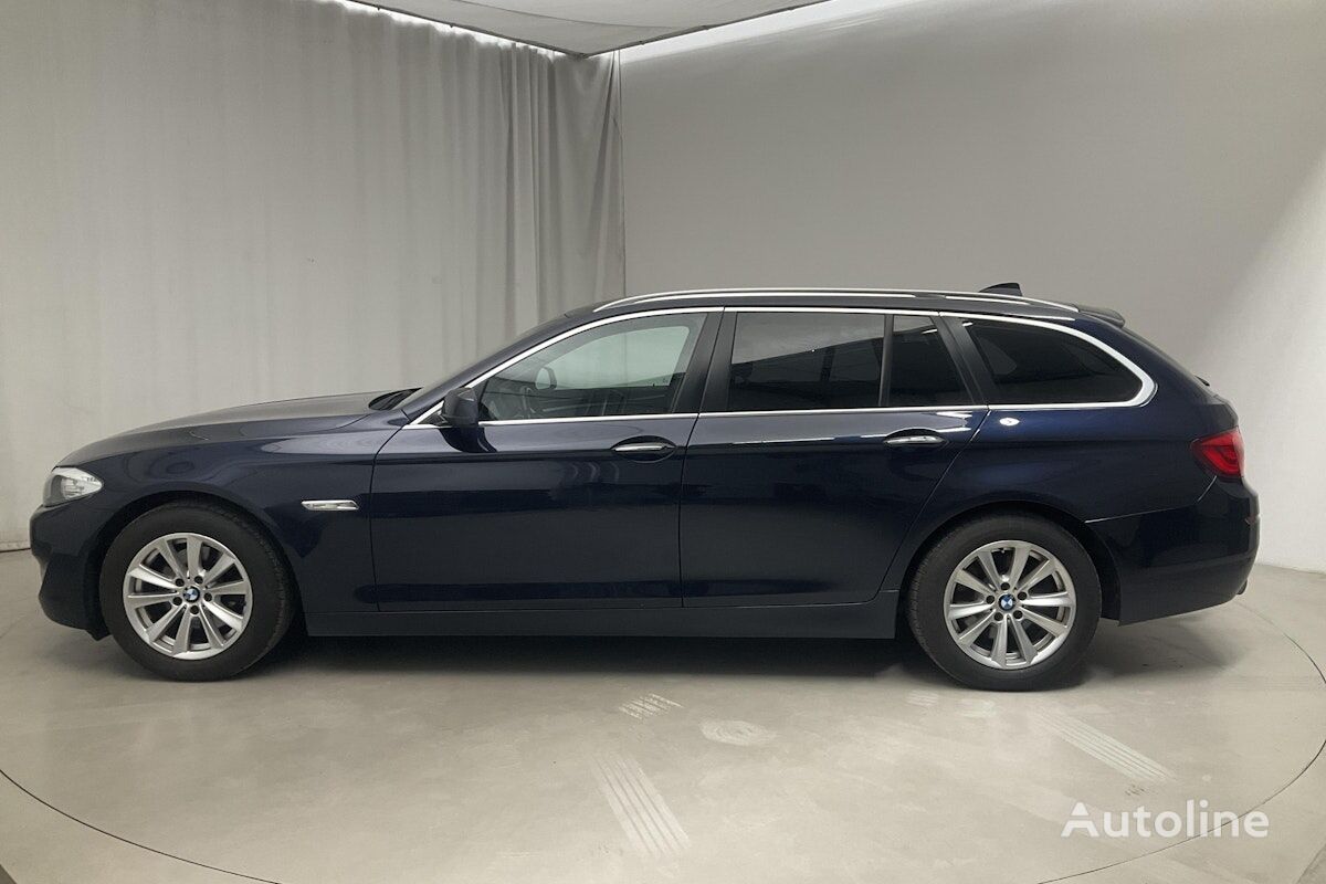 xe có ngăn riêng xếp hành lý BMW 5-serien