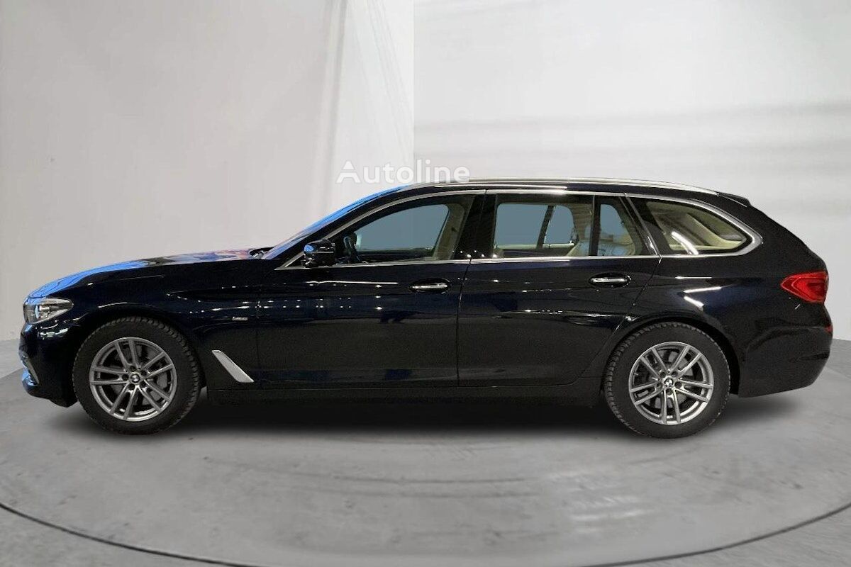 سيارة عائلية BMW 5-serien