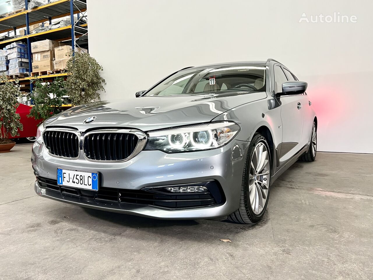 BMW 530 d XDrive estate car