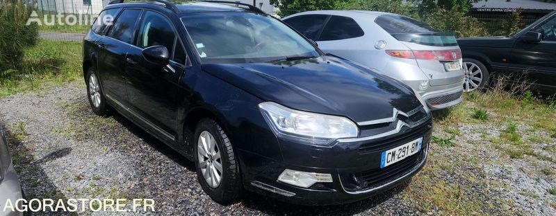 Citroen C5 estate car