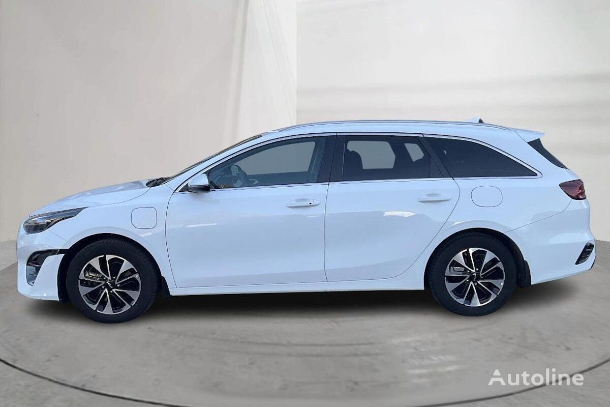 универсал KIA Cee'd