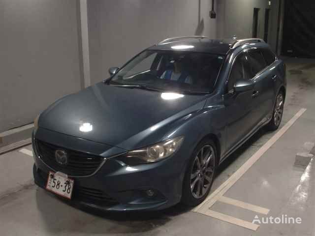 carrinha familiar Mazda ATENZA