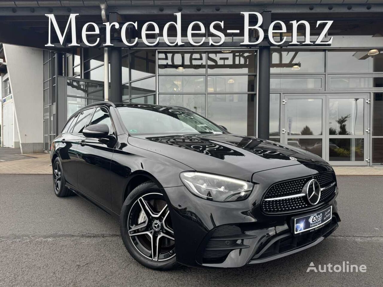 carrinha familiar Mercedes-Benz T AMG+Pano+DistrPlus+Night +AHK+360+Ambi