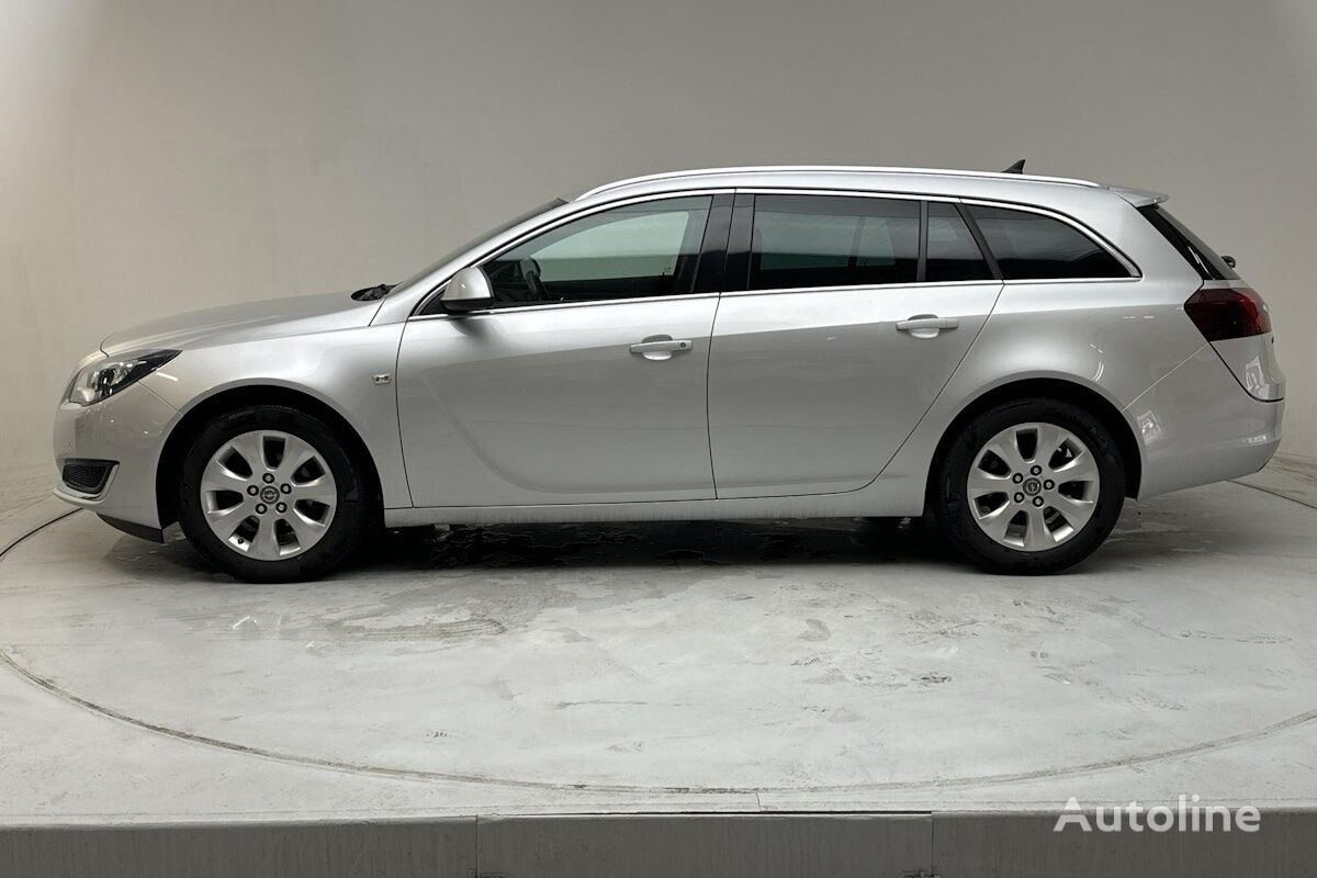 旅行小轿车 Opel Insignia