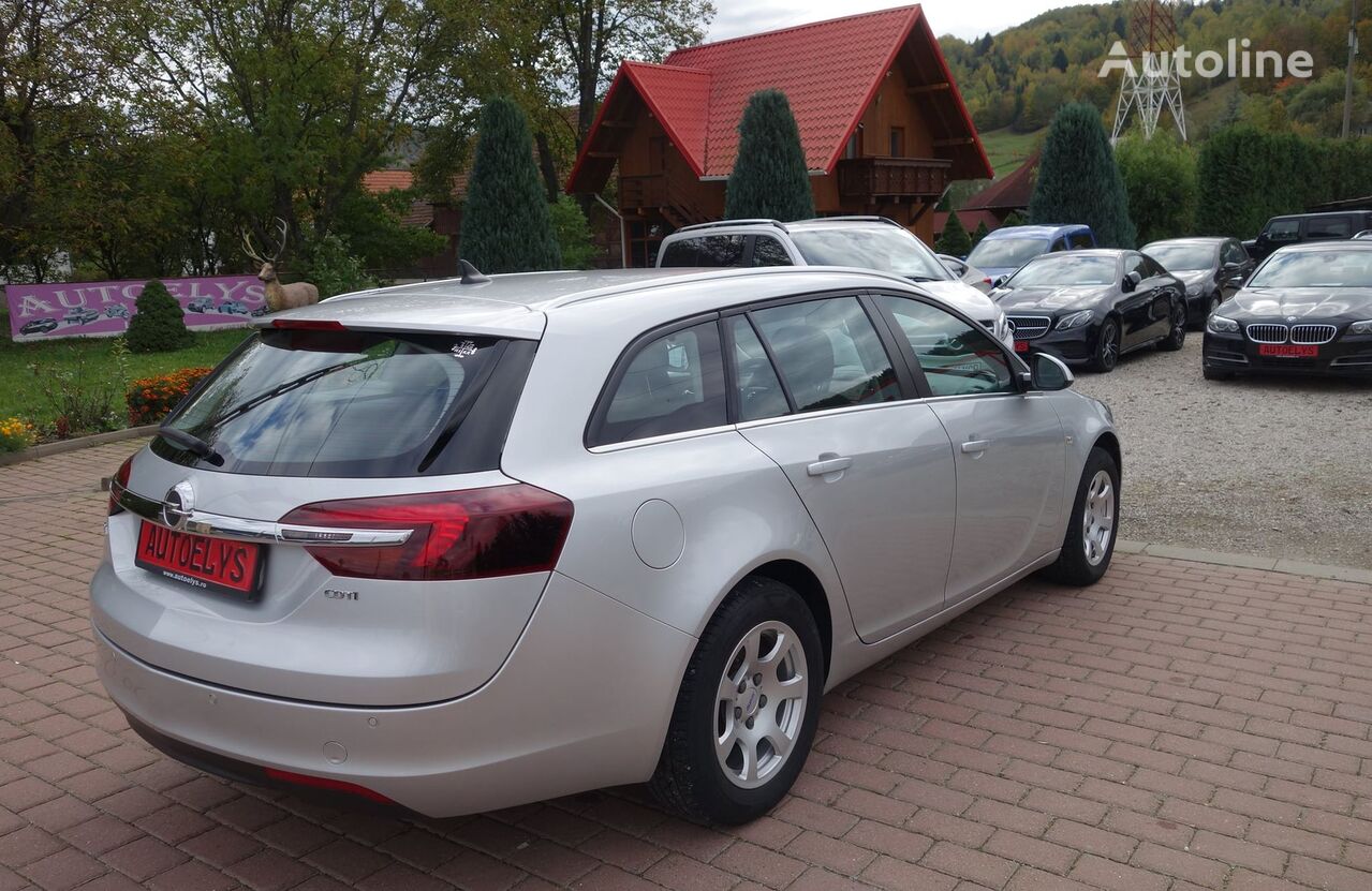 Opel insignia coche familiar