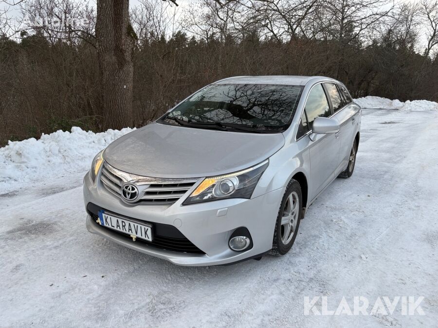 универсал Toyota Avensis