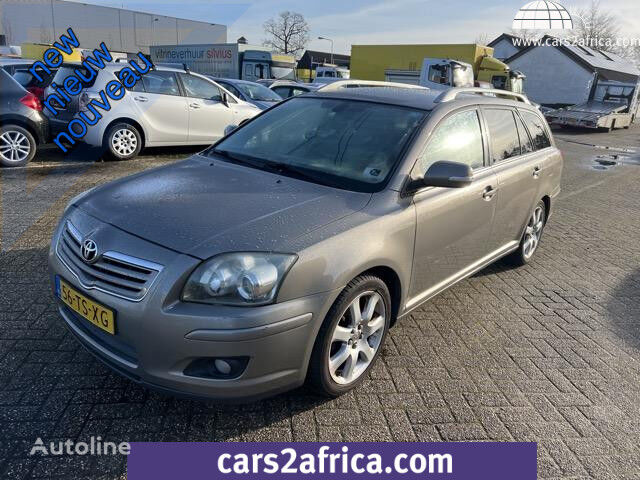 универсал Toyota Avensis Wagon 2.0 D-4D-F Executive