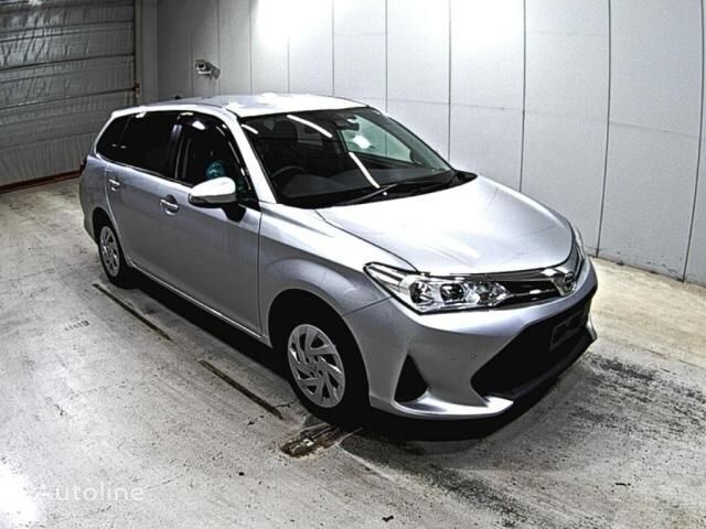 سيارة عائلية Toyota COROLLA FIELDER