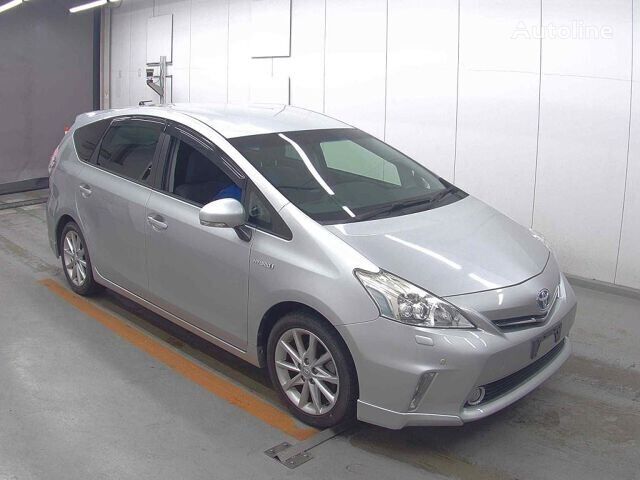 Toyota PRIUS ALPHA Kombi