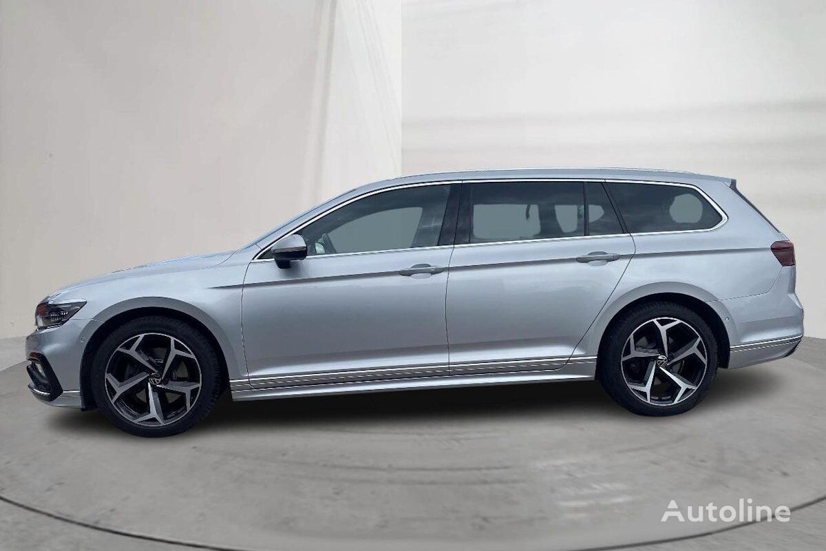 station wagon Volkswagen Passat