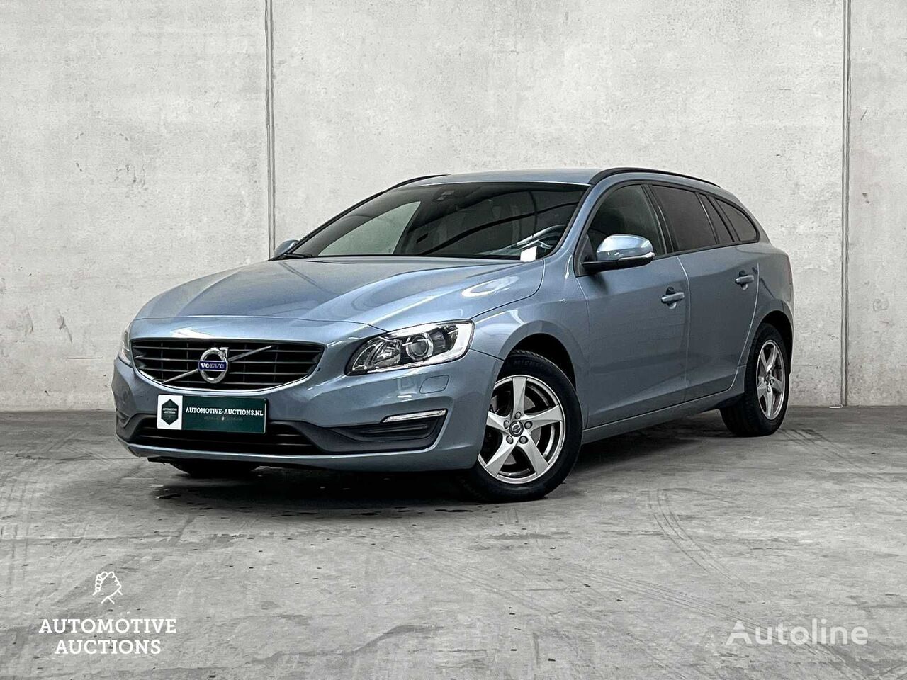 универсал Volvo V60