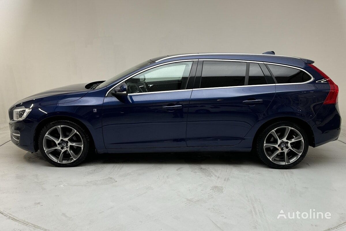 Volvo V60 station wagon