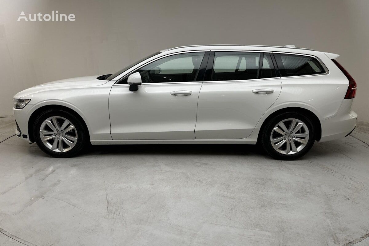 سيارة عائلية Volvo V60