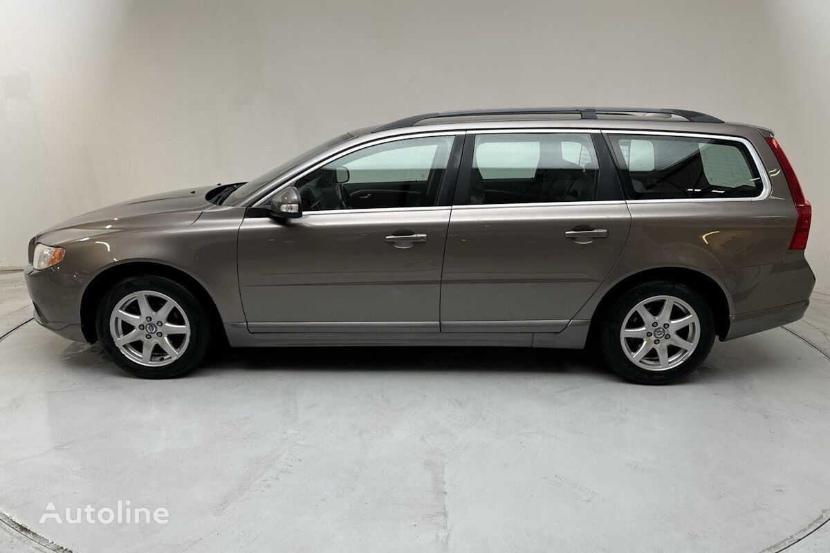 универсал Volvo V70