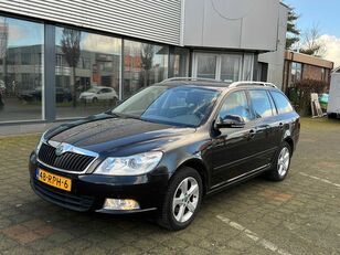 Škoda Skoda Octavia Combi estate car