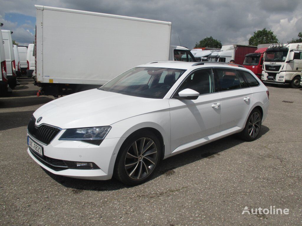 Škoda Superb  estate car